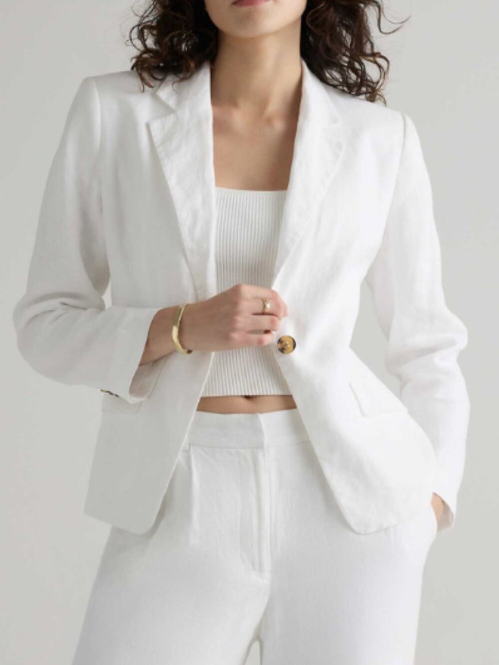 Quince White 100% European Linen Structured Blazer